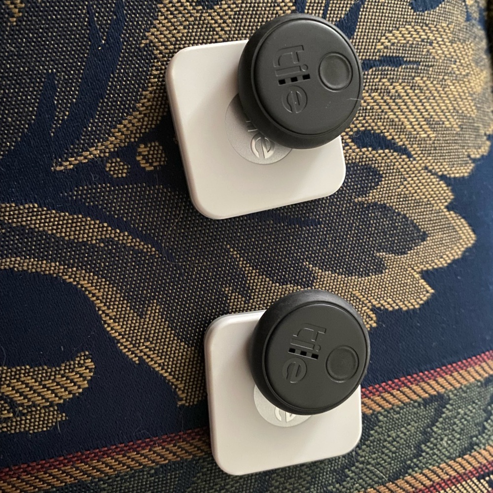 Tile a tracking device